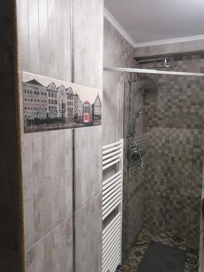 ホテル Casa Continentelor クンプルング エクステリア 写真